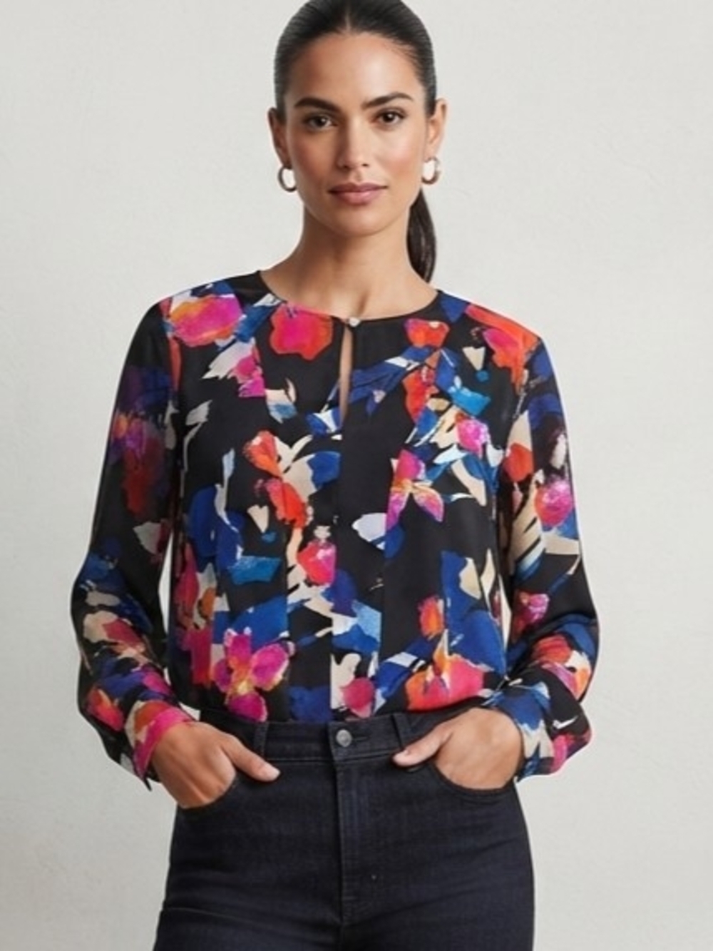 Vince Camuto Floral Abstract Keyhole Blouse Size Med